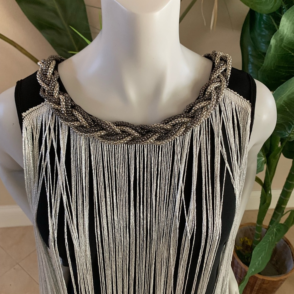 “Eden” dress with silver threads - Picture 4 of 9